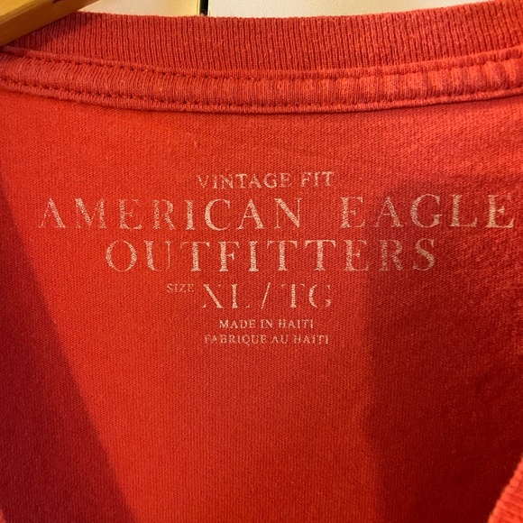 Red American Eagle tshirt. UEC. XL. - Picture 2 of 3